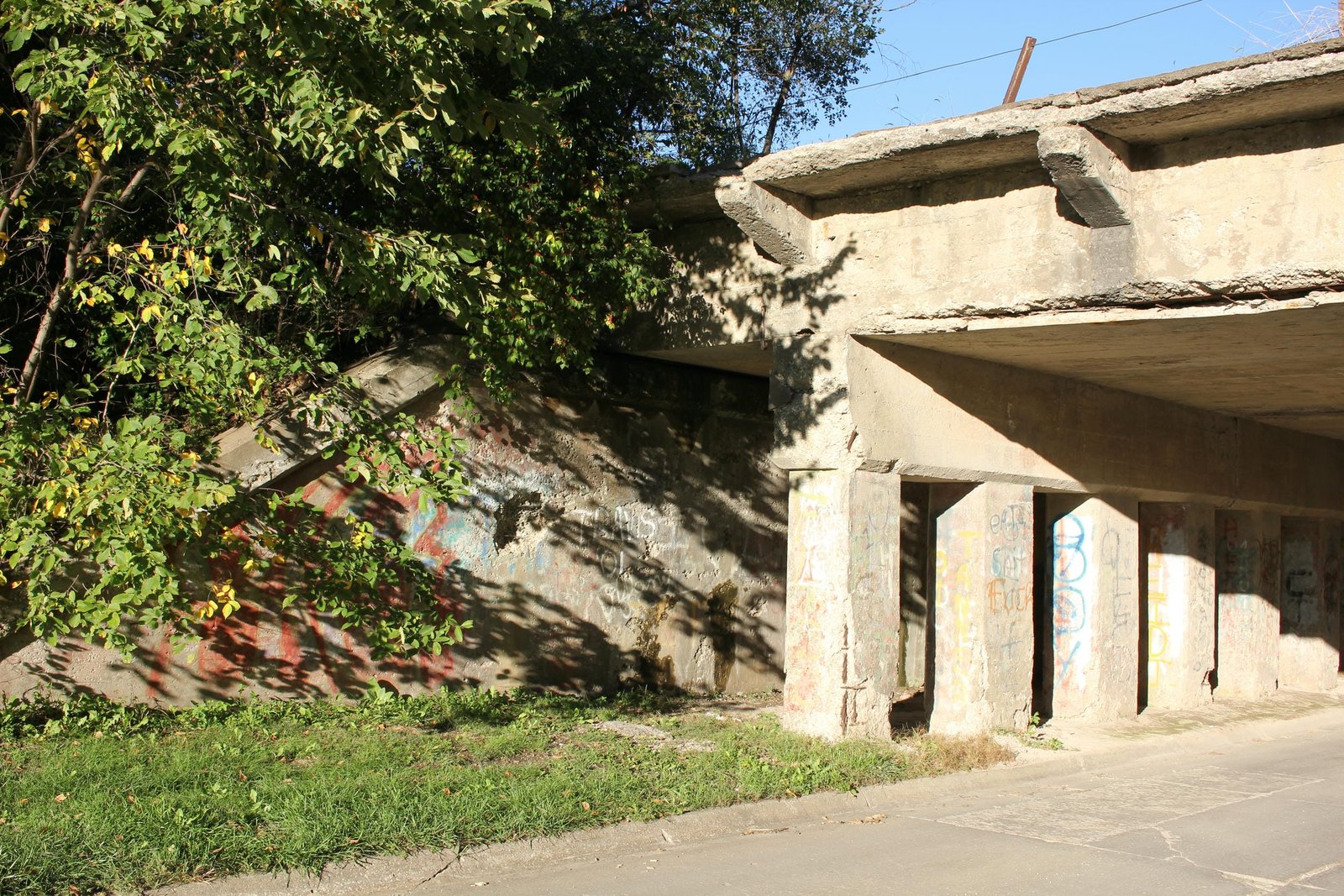 North abutment